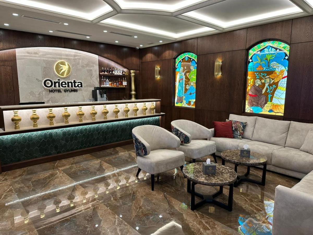 Orienta Hotel Guiumri Exterior foto